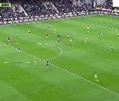 【英超】萨卡双响厄德高传射 阿森纳5比0客胜伯恩利